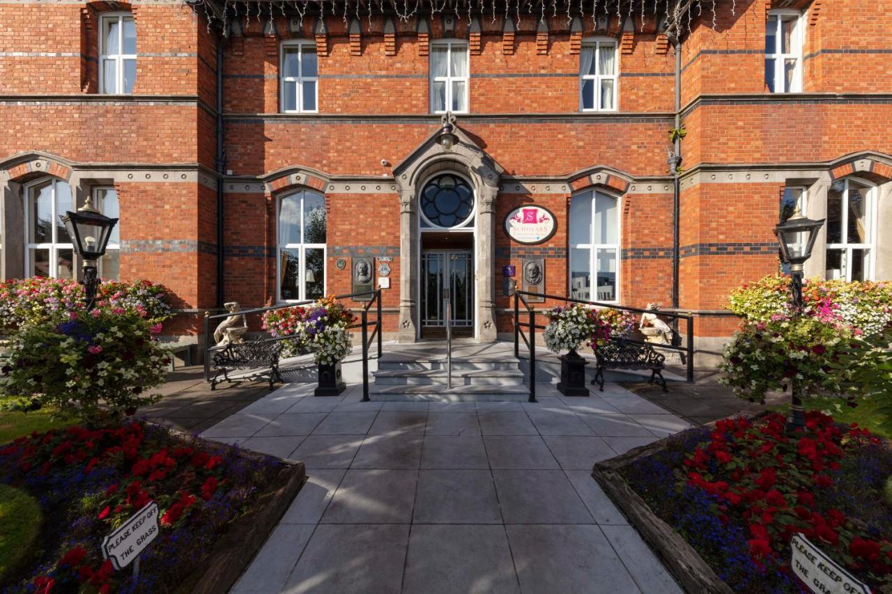 Scholars Townhouse Hotel Дроэда Экстерьер фото